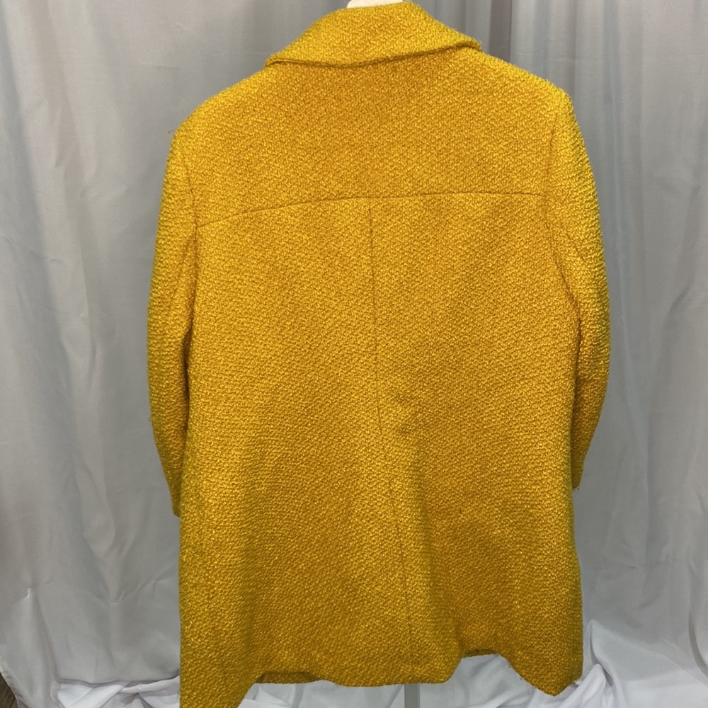 Jacket Yellow 🌼 - Picture 7 of 7